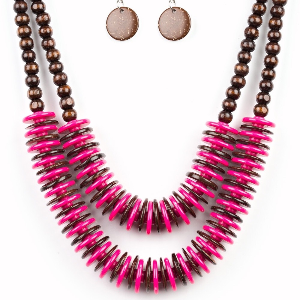 Pink wood necklace w/earrings